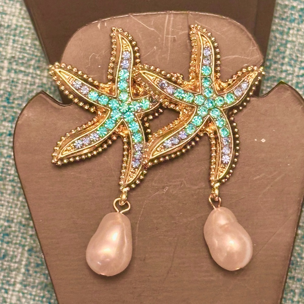 Gold Starfish Earrings with Pearls